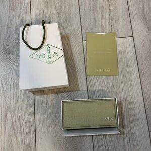 Vca Alhambra bracelet Diamond